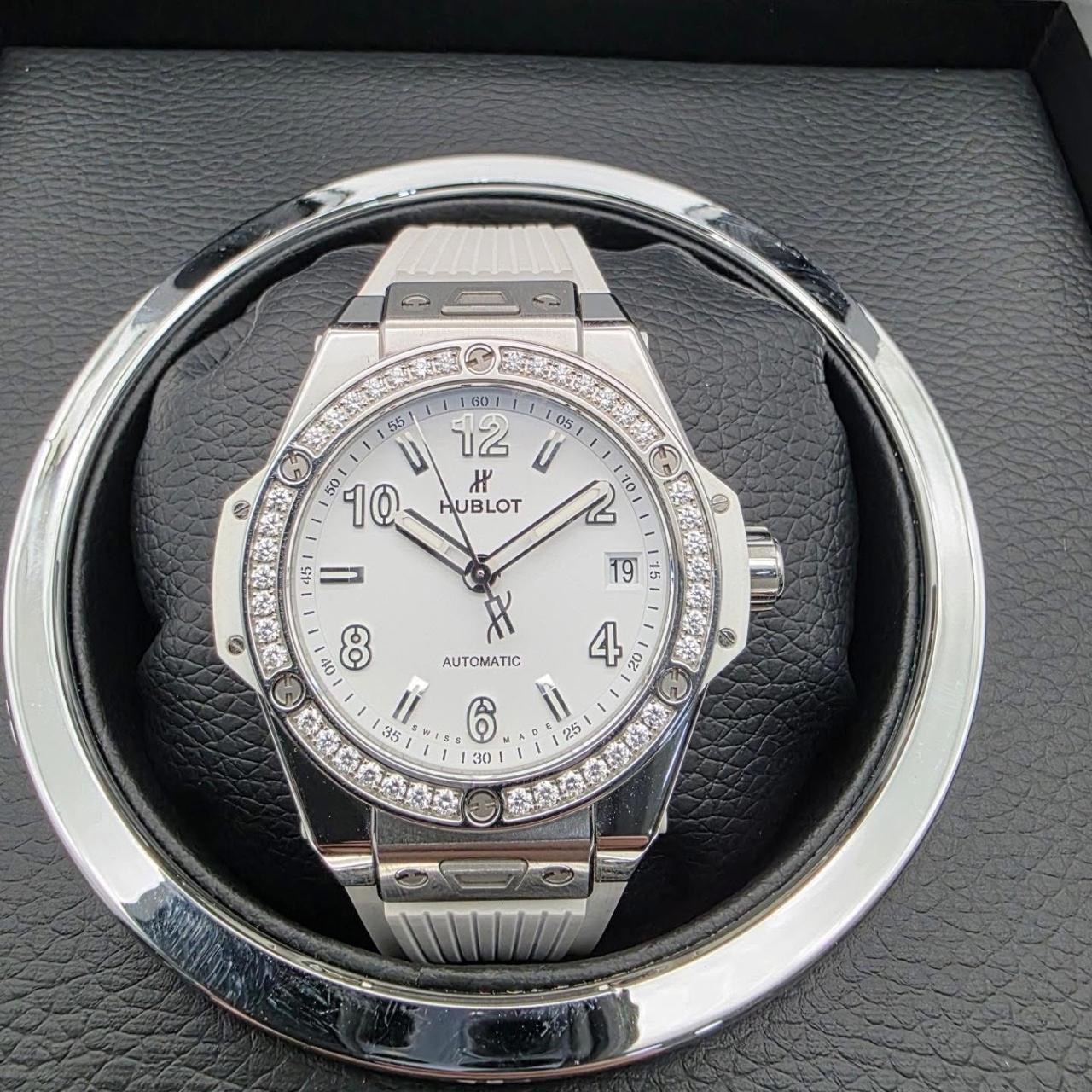 Hublot  modelo “Big Bang Único”