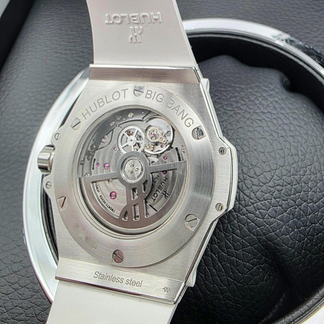 Hublot  modelo “Big Bang Único”